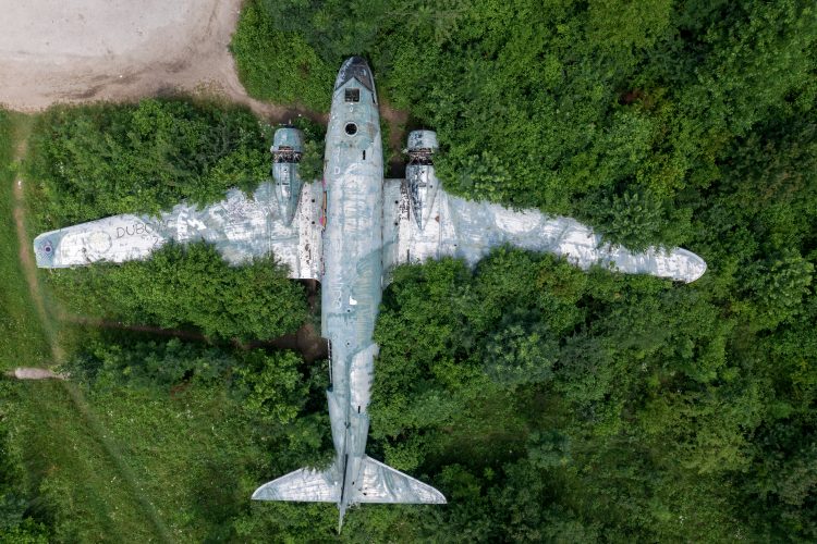 Napusteni aerodrom Zeljava Hrvatska