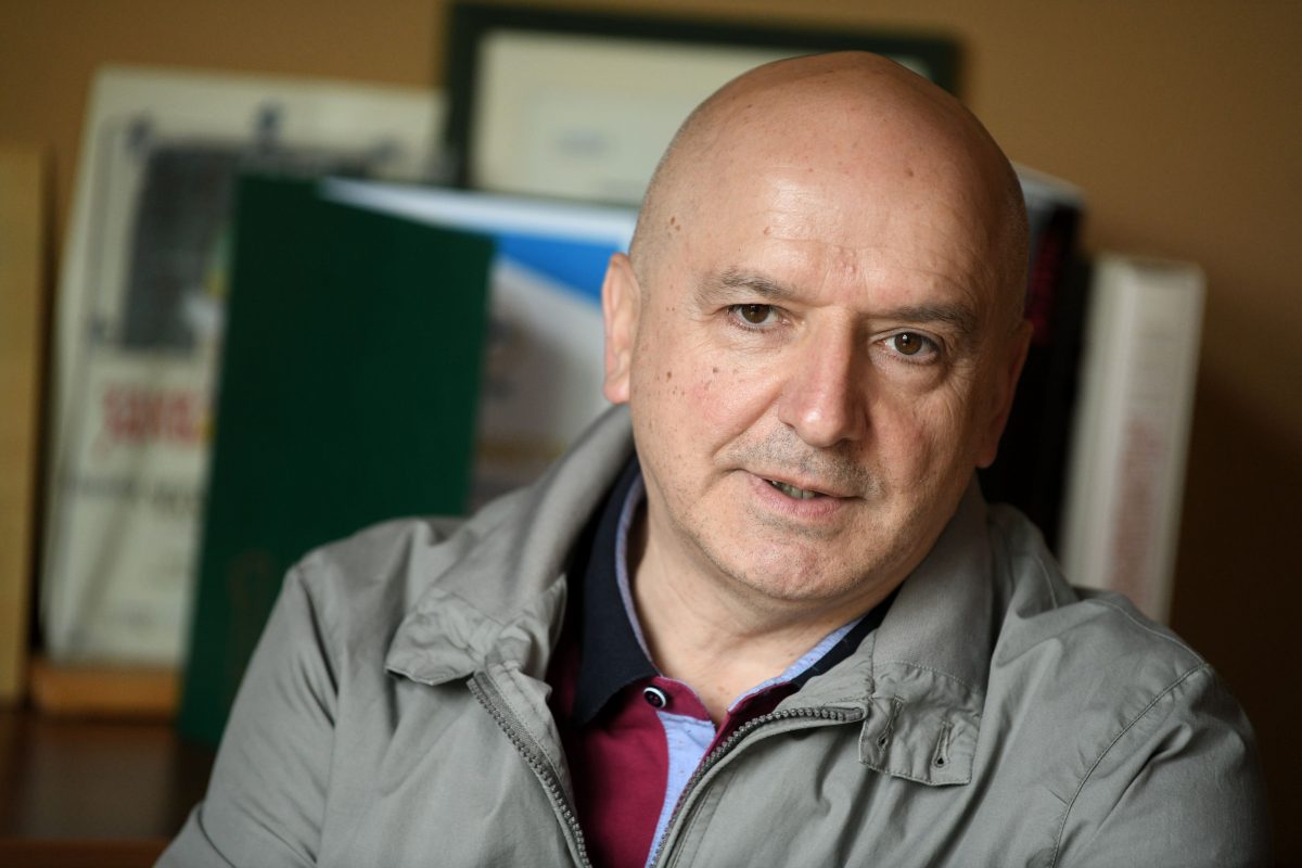 Profesor Ristić odgovorio Brnabić i Mihajlović i pozvao ih na javni čas