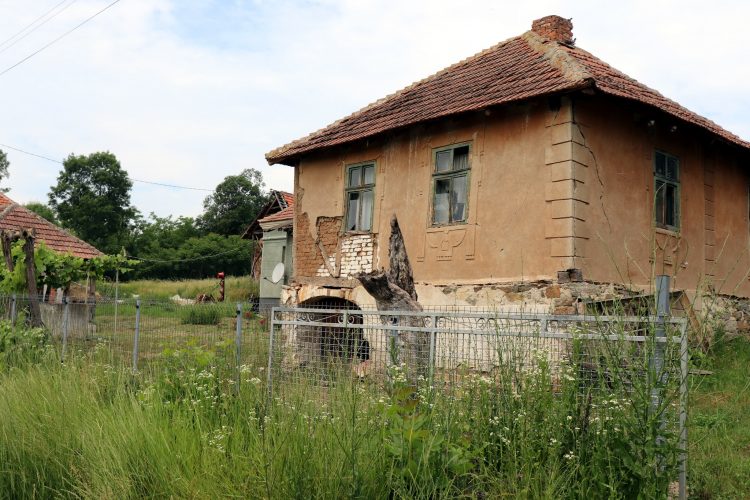 Otvoren konkurs za dodelu sredstava za kupovinu seoskih kuća