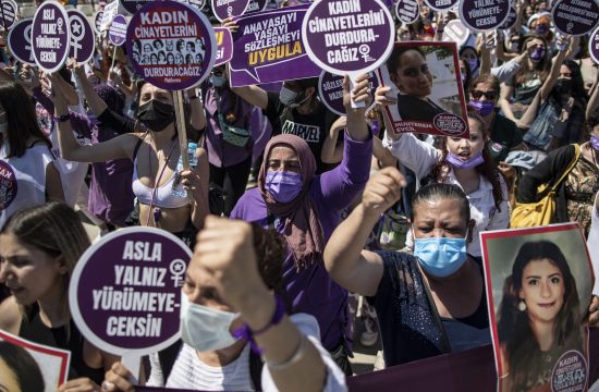 Istanbul, protest, Turska, Konvencija Saveta Evrope o sprečavanju i borbe protiv nasilja nad ženama