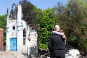 Kanada, izgorela crkva