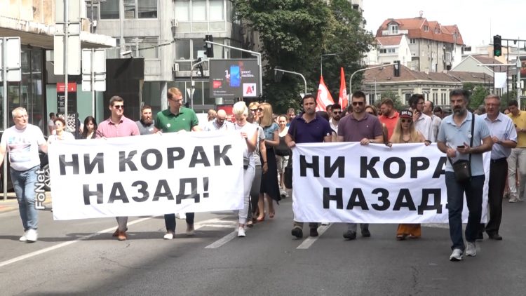 advokati protest