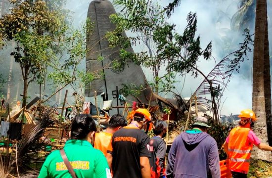 Filipini, vojni avion, nesreća