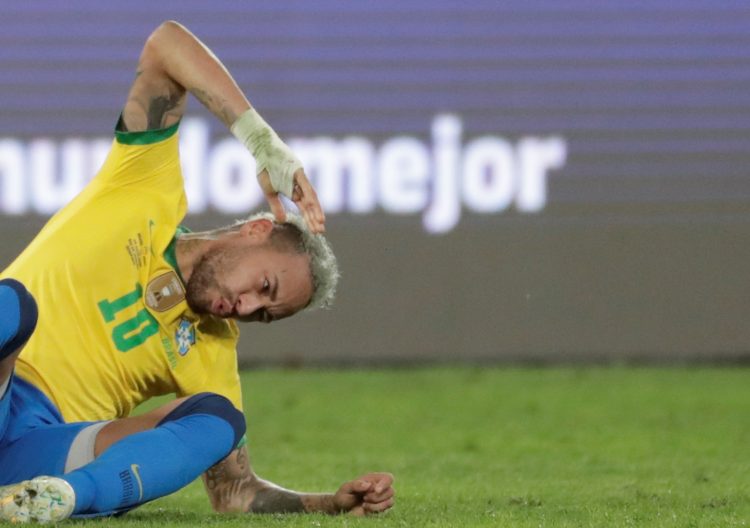 Nejmar, Fudbalska reprezentacija Brazila