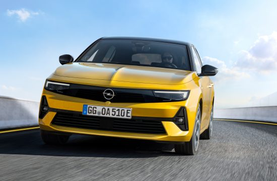 Opel Astra, auto, automobil