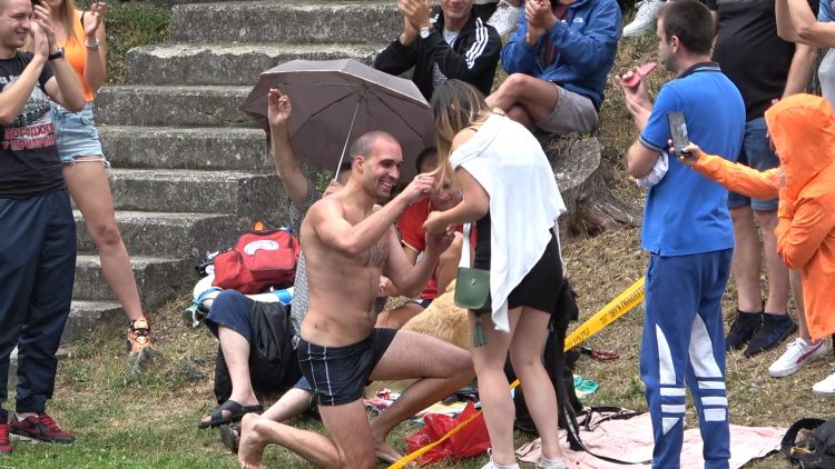 Užice, tradicionalni visinski skokovi sa Starog železničkog mosta u Užicu, Stari železnički most, skokovi