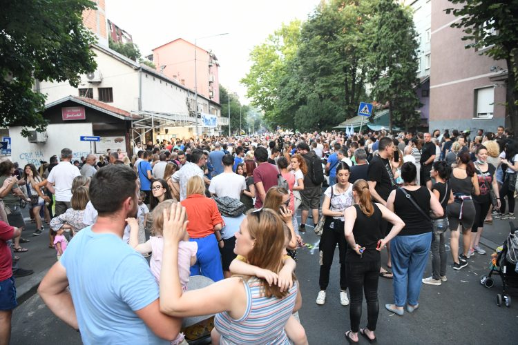 Karaburma protest decak Stefan