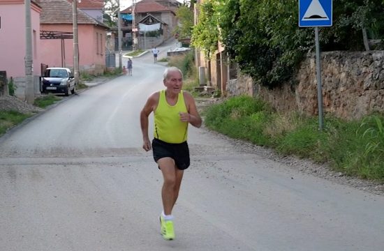 Deda maratonac