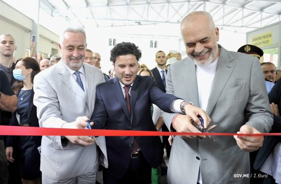 Zdravko Krivokapić, Dritan Abazović, Edi Rama, granični prelaz