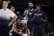 Košarkaška reprezentacija SAD, Francuske