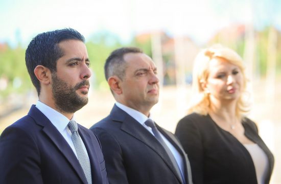 Aleksandar Vulin,Tomislav Momirovic, Darija Kisic Tepavcevic