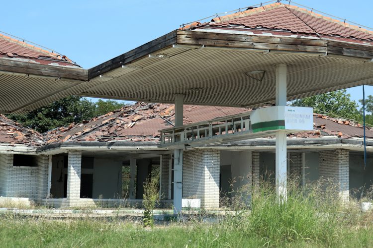 Zapusteni motel kraj autoputa Beograd-Presevo