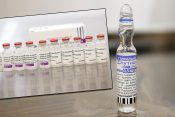 AstraZeneka i Sputnjik lajt vakcina