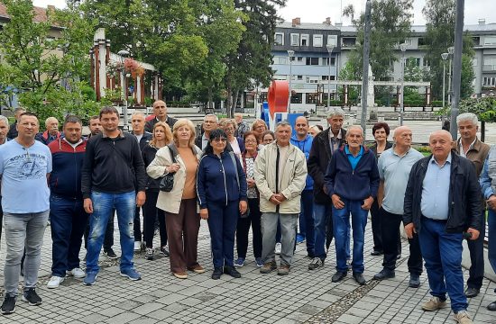 Mestani Kalenica protest Pozega