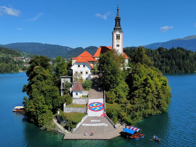 Bled, protest