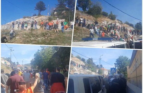 Crna Gora, Cetinje, 04.09.2021. blokada puta, policija, dan pred ustoličenje mitropolita Joanikija