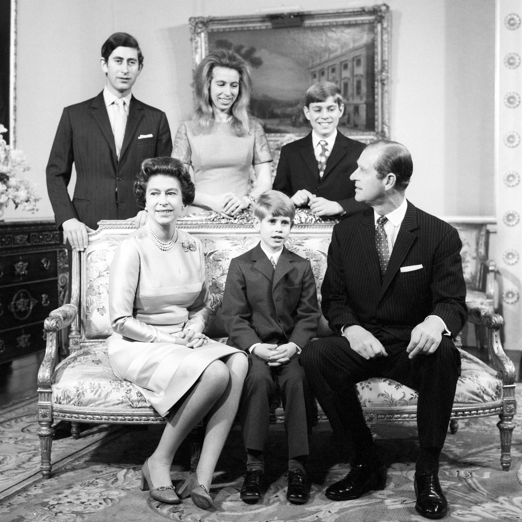 Kraljica Elizabeta i princ Filip sa decom