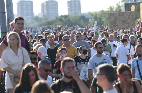 Ekološki protest, Ustanak za opstanak, protestna šetnja, Brankov most