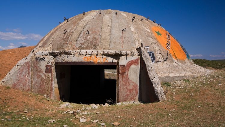 Bunkeri u Albaniji