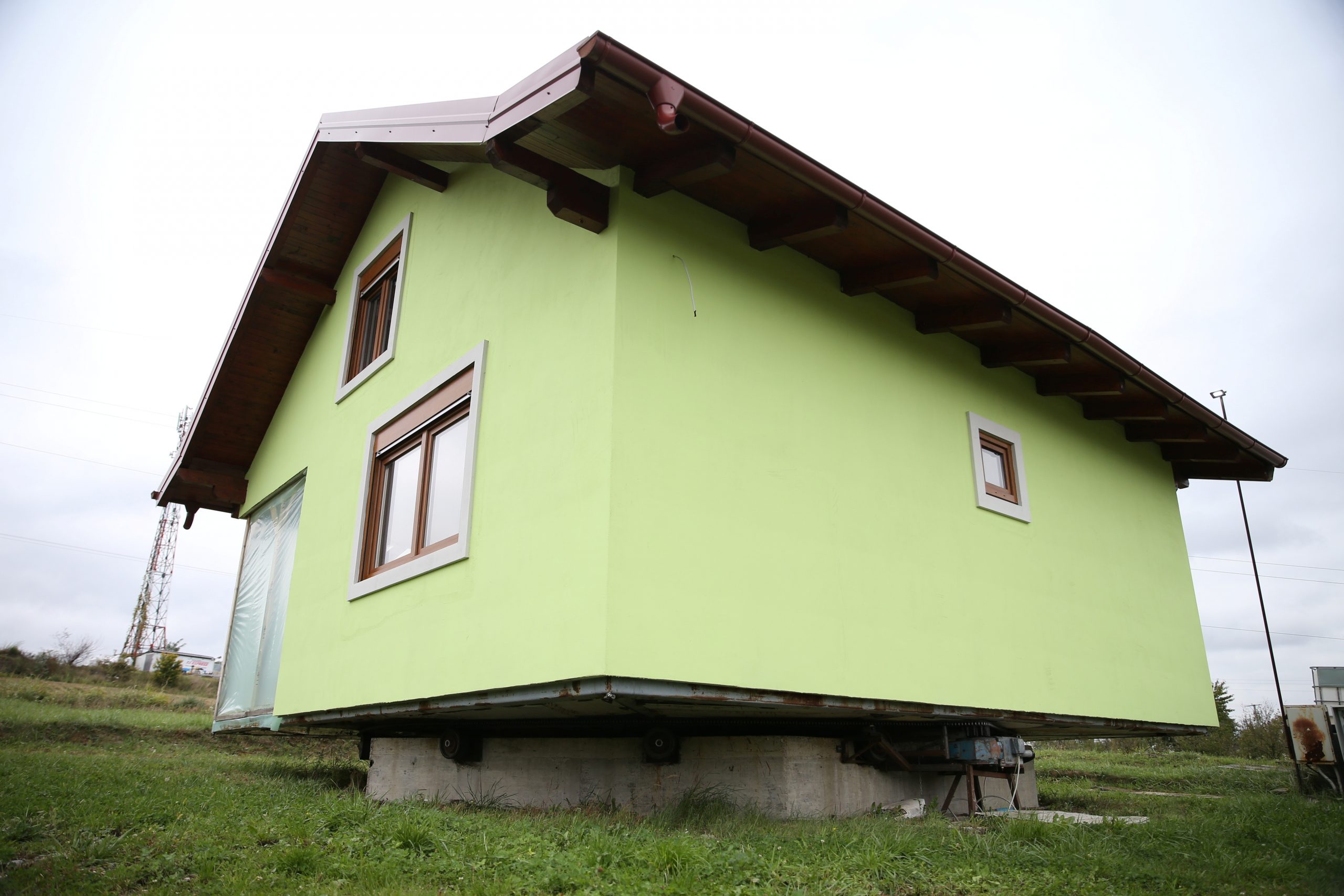 Rotirajuća kuća, Bosna i Hercegovina, Srbac