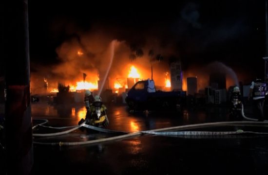 tajvan požar zgrada plamen nesreća