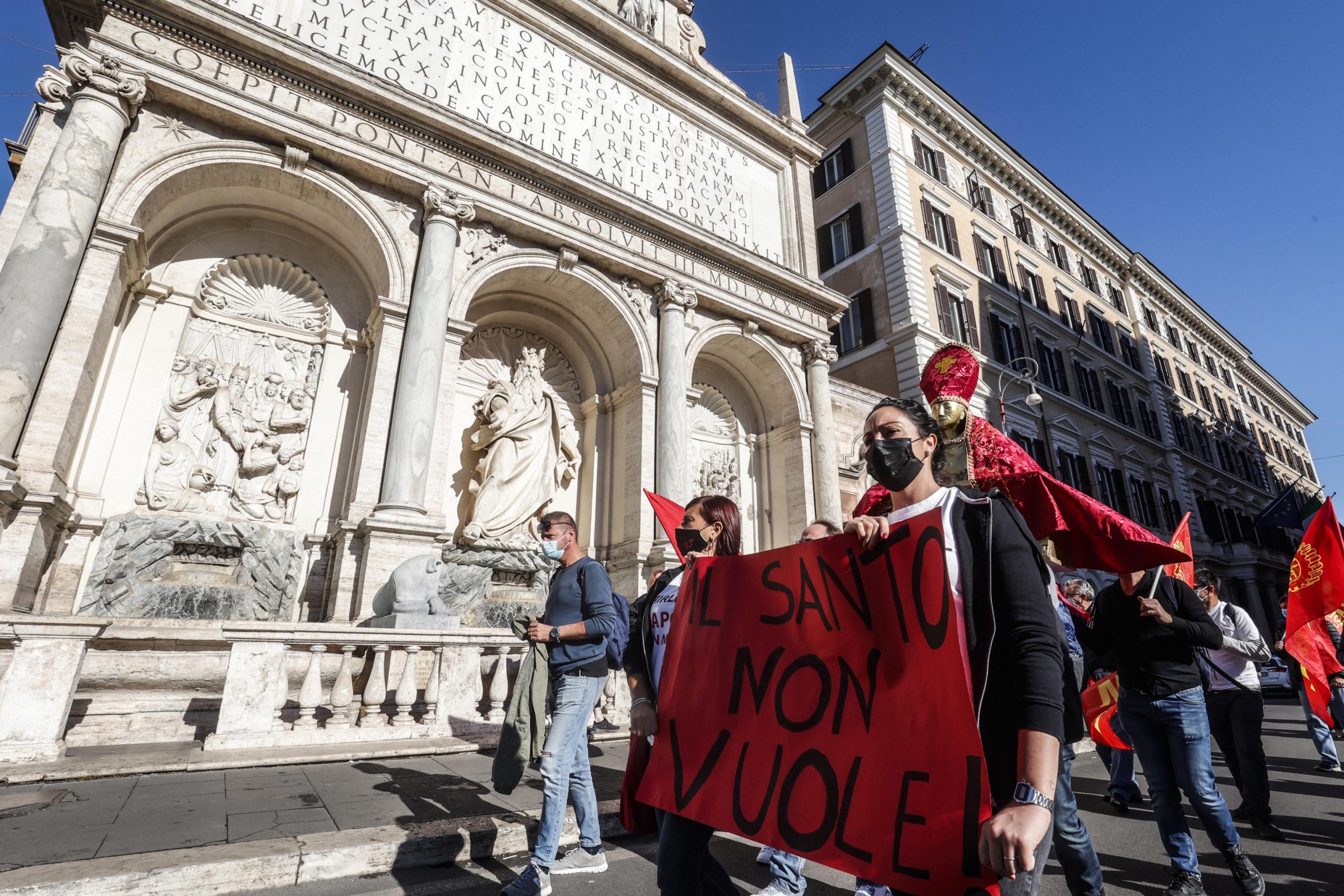 Italija protest kovid propusnice