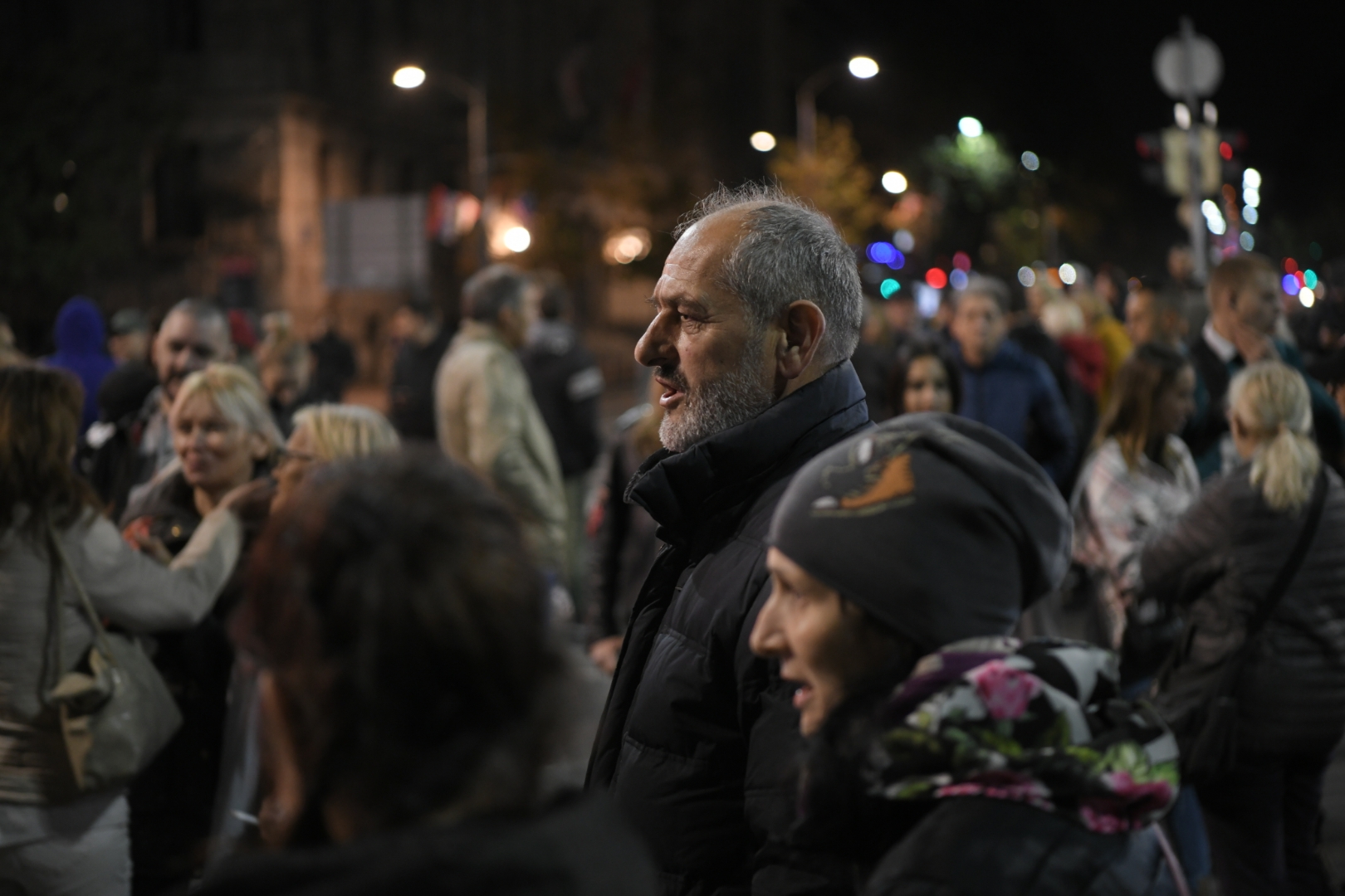 Protest, kovid propusnice, Skupština Srbije