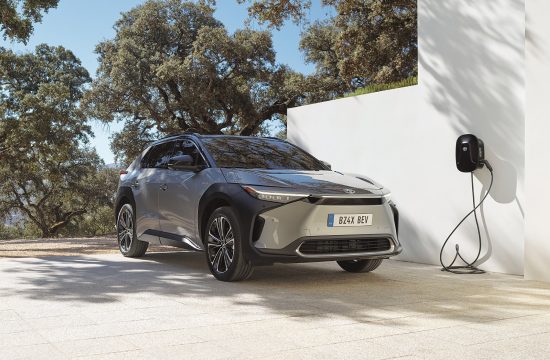 električni suv, bz4x, auto, automobil Toyota