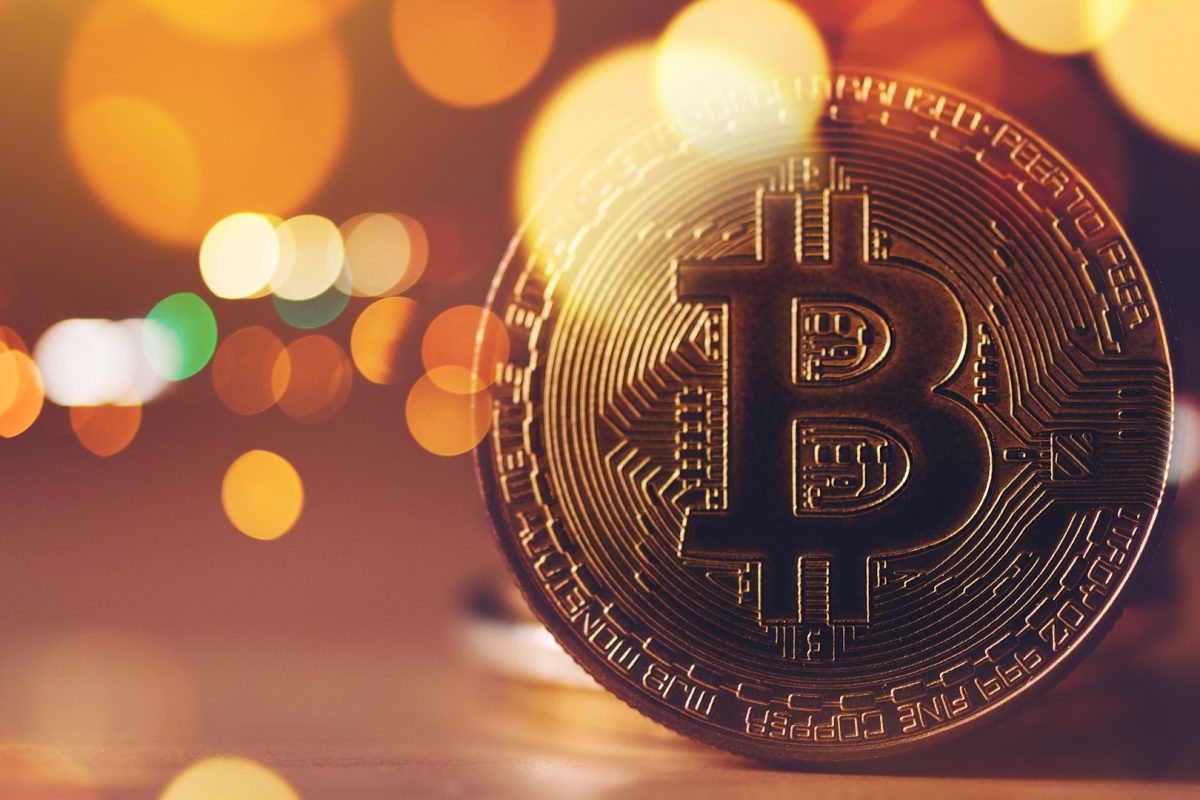 Bitkoin vrtoglavo raste - njegova cena danas je već preko 65.000 dolara