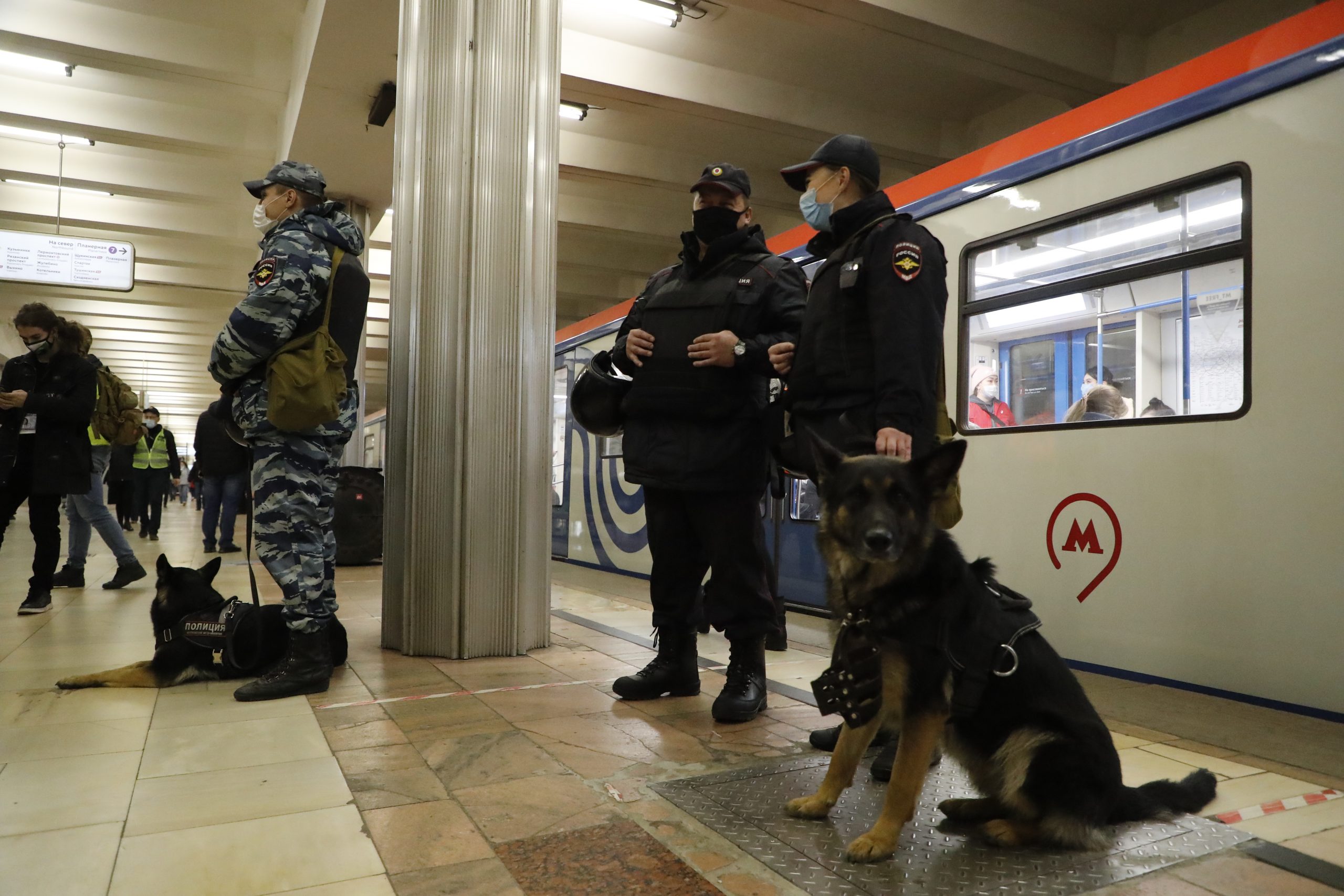 Moskva policija racija koronavirus