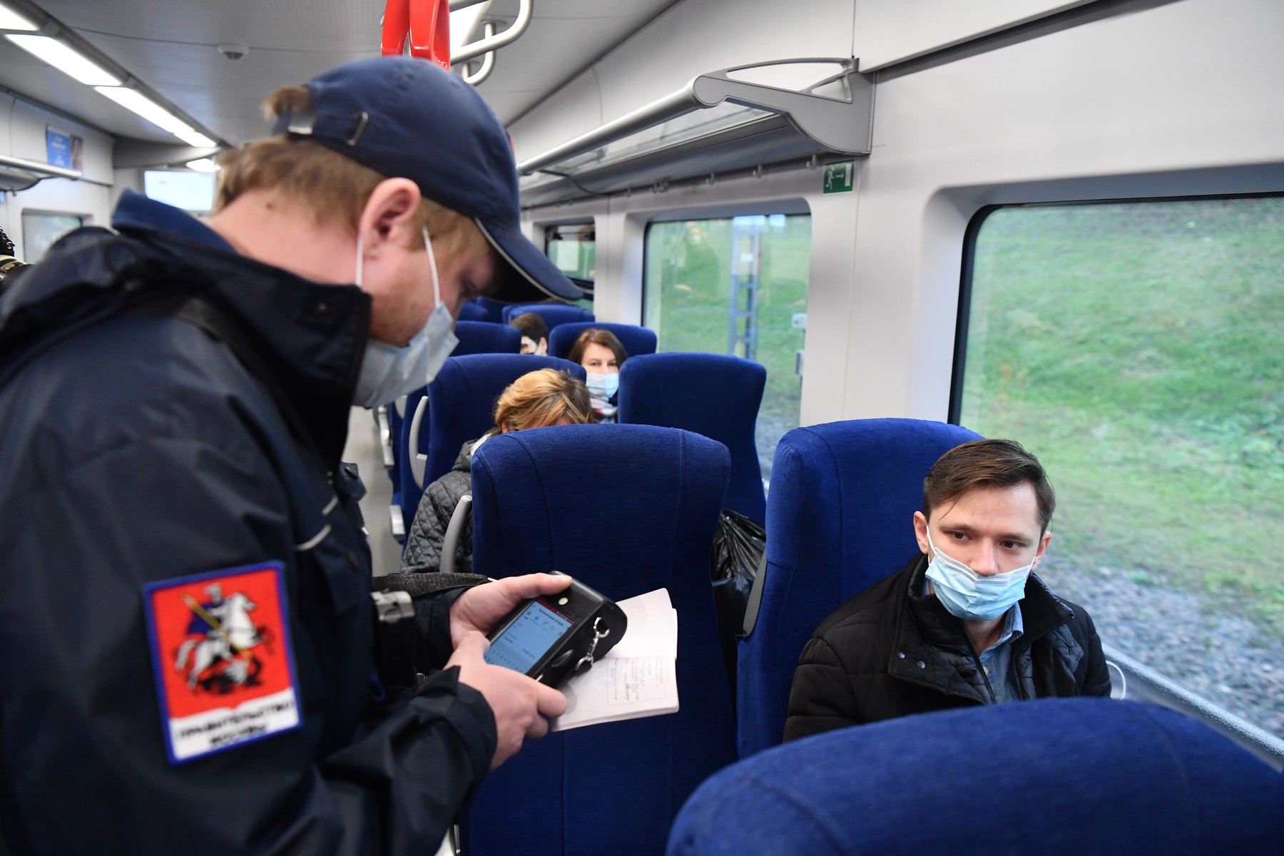 Moskva policija racija koronavirus
