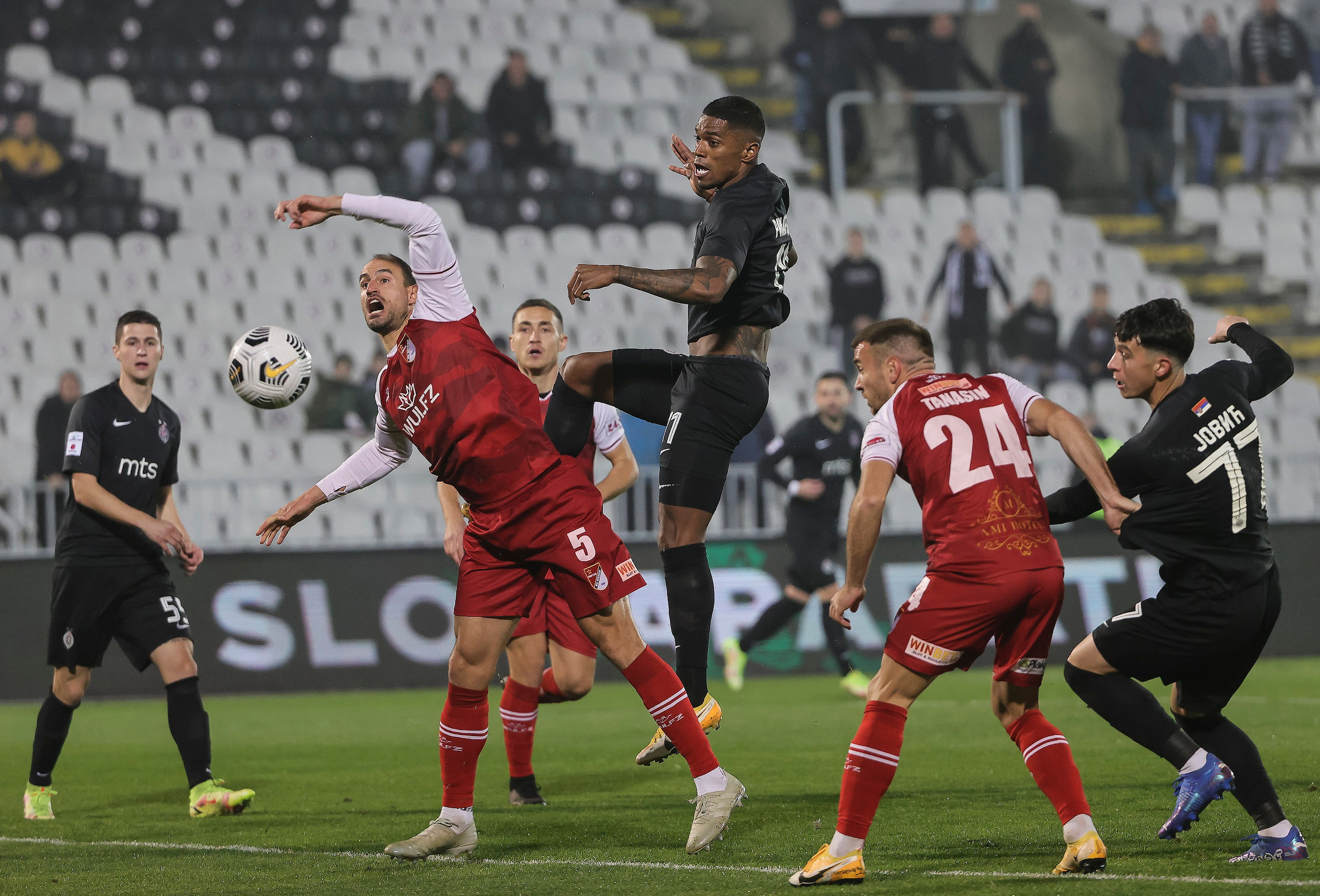 FK Partizan v Proleter