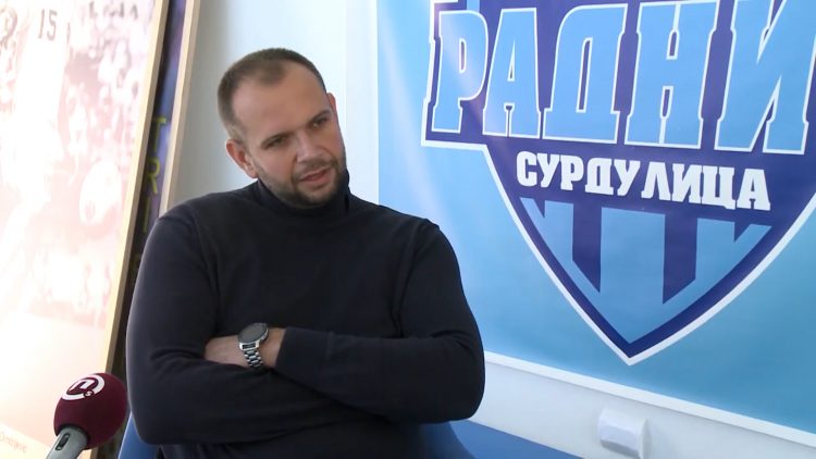 Novica Tončev u epizodi: Ministar u sukobu interesa