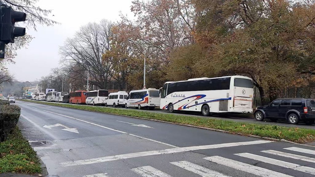 SNS Hala sportova autobusi
