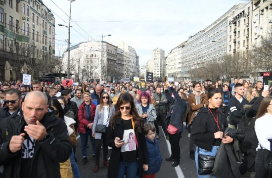 Terazije, Terazijska česma, protest, ekologija, nastavak Ekološkog ustanka, pokret za bezopasan, bezbedan vazduh