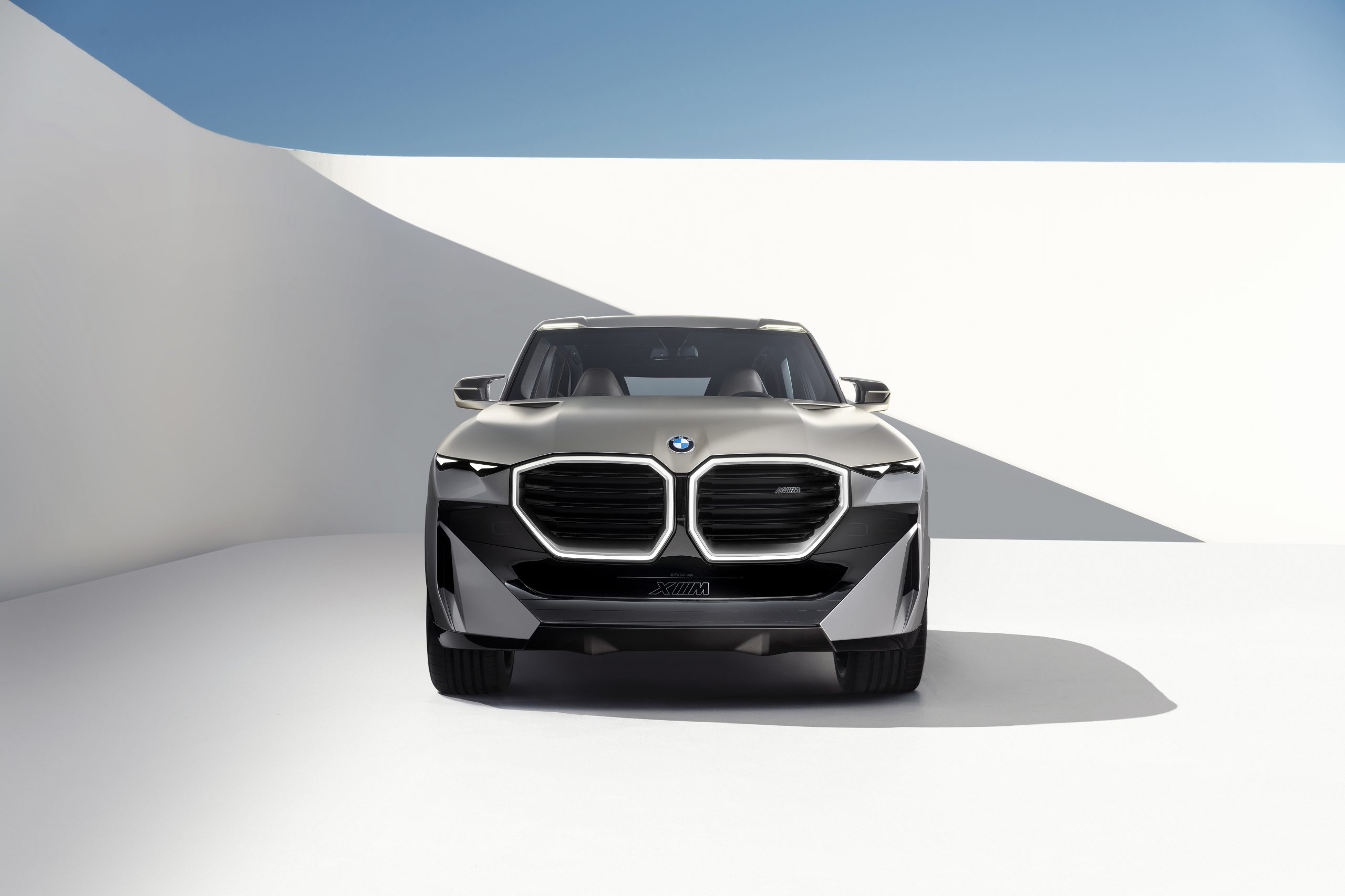 BMW XM, koncept