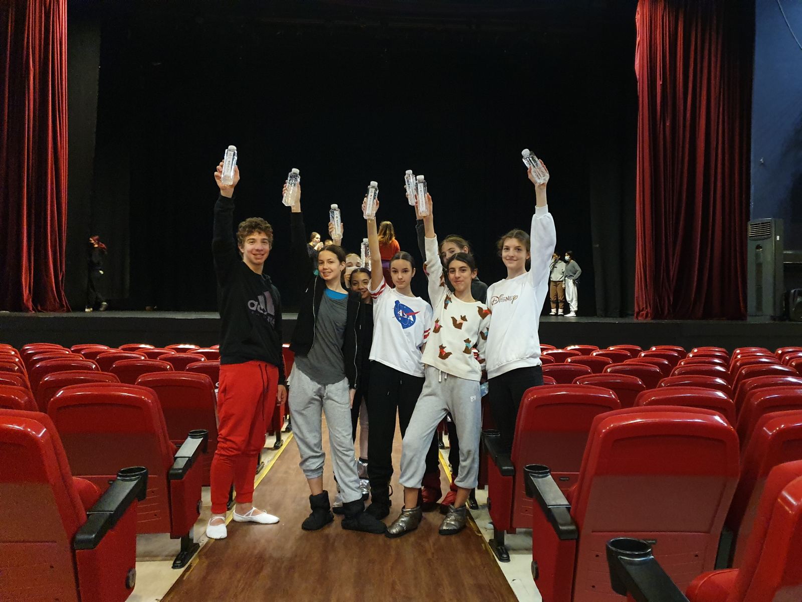 Učenici Baletske škole Nacionalne fondacije za igru