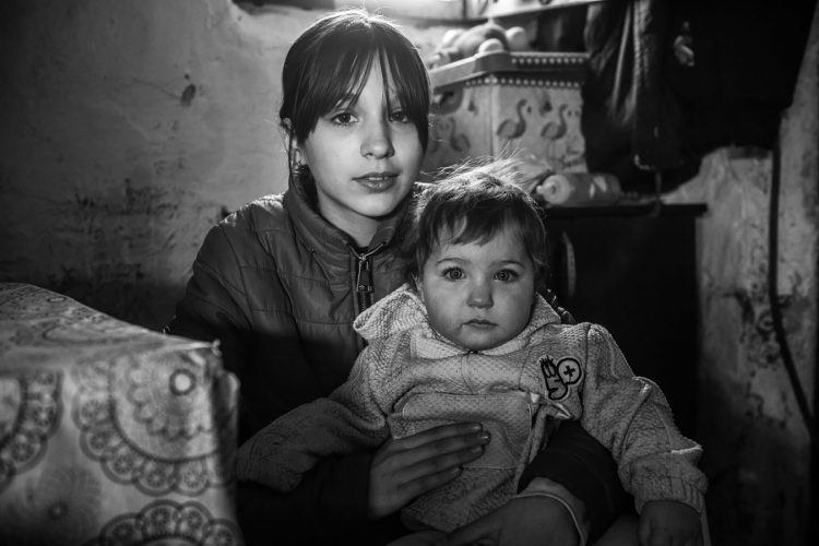 Marta, devojčica, selo Simićevo, opština Žabari, humanitarna pomoć, humanitarna akcija