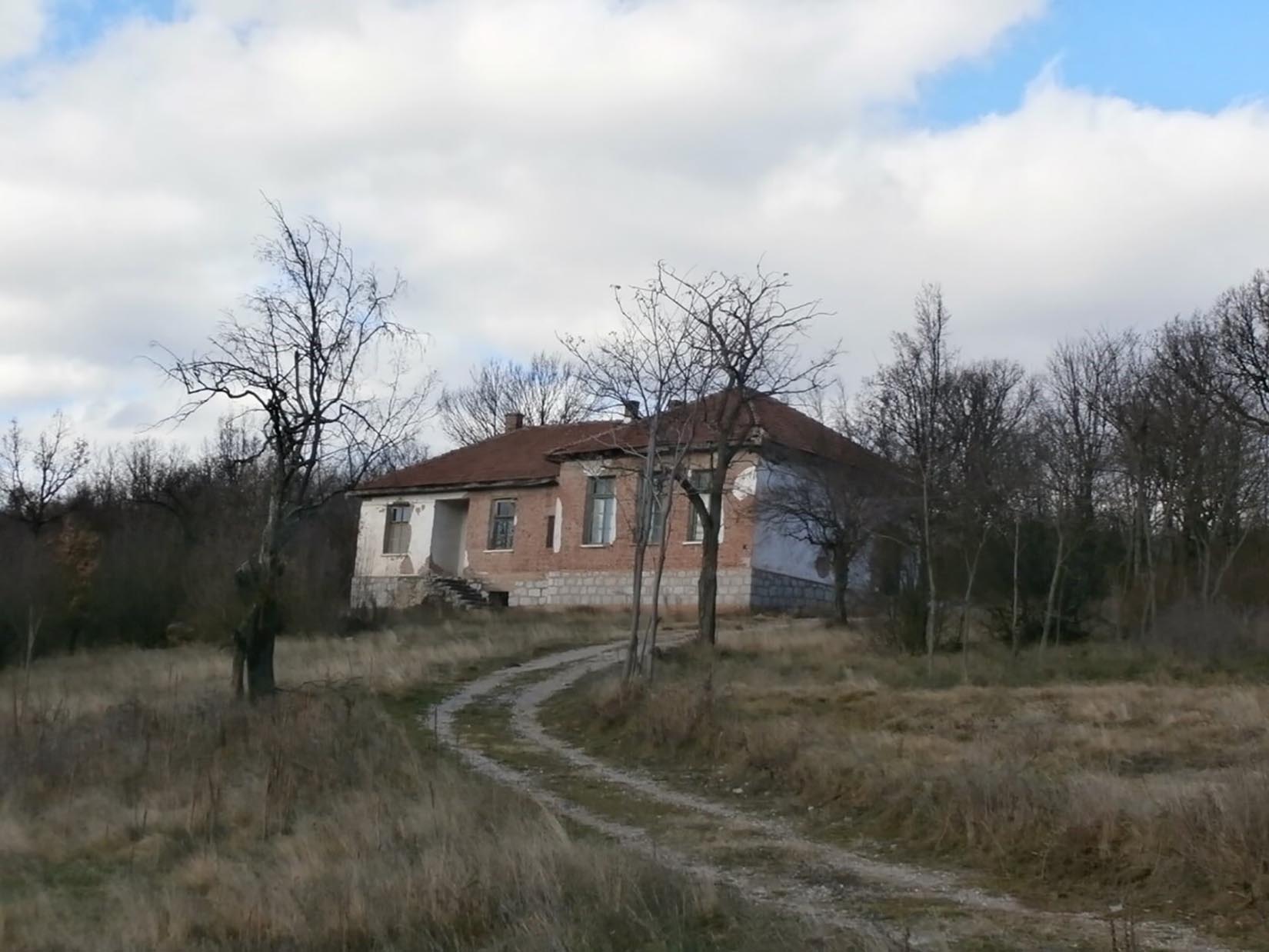 Kunovica, selo Kunovica, Milutin Mišić, starac bez struje i hrane