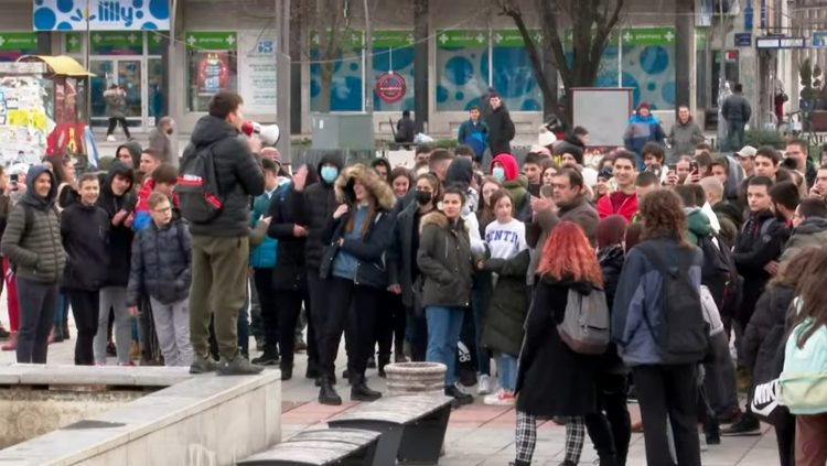Čačak: I srednjoškolci digli glas zbog litijuma, prilog, emisija Među nama Nova S