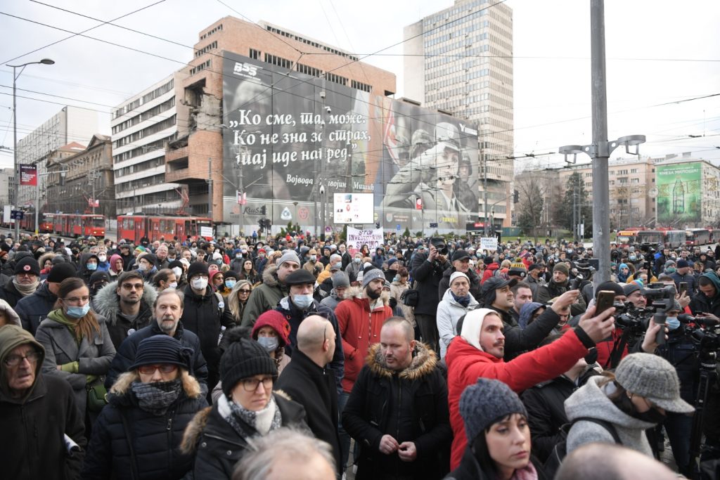 Protest ispred Vlade Srbije, ekološki ustanak, ekologija, protest protiv Rio Tinta, Rio Tinto