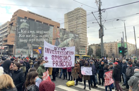 Protest ispred Vlade Srbije, ekološki ustanak, ekologija, protest protiv Rio Tinta, Rio Tinto