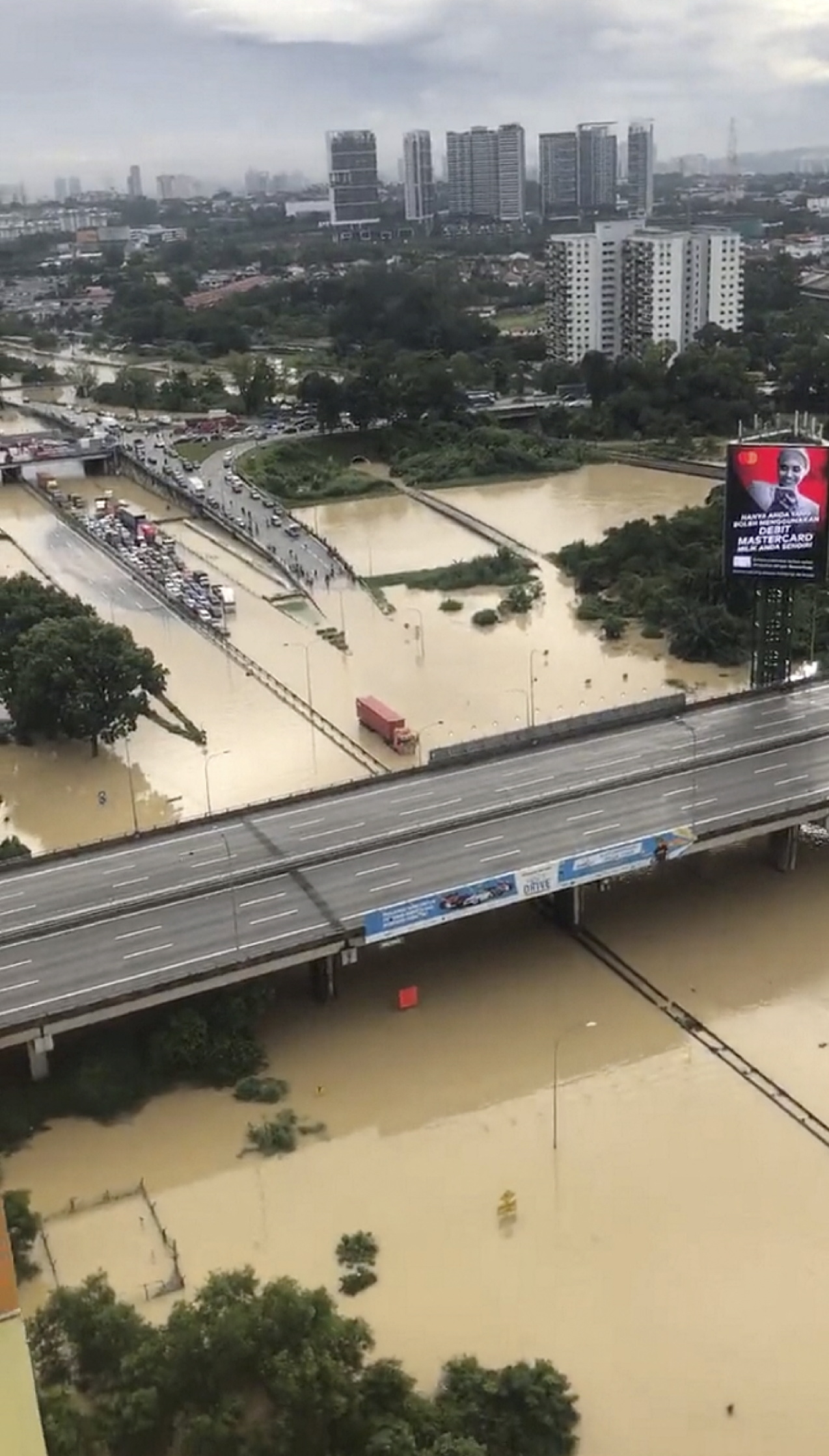 Poplave u Maleziji, Malezija, poplave