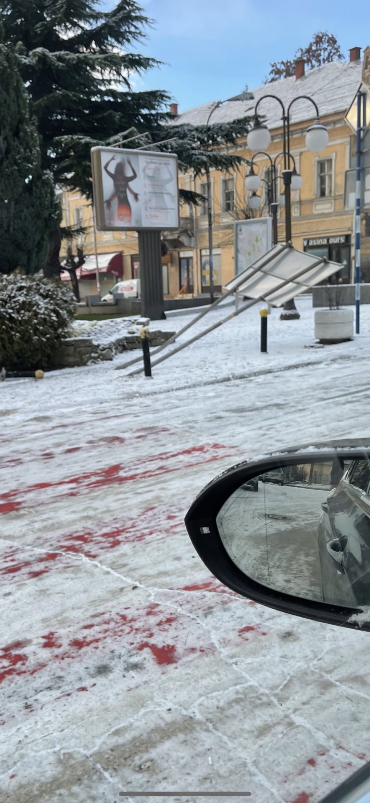 Vranje sneg, kolaps u sobraćaju, neočišćene ulice, kolovoz pod snegom, slab sneg, vreme