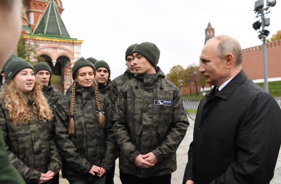 Rusija, deca, vojska, kamp