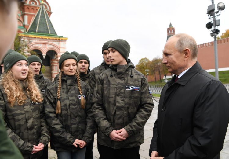 Rusija, deca, vojska, kamp