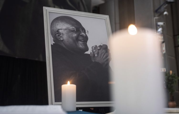 Dezmond Tutu Desmond Tutu