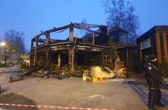 Restoran Košnica jutro posle požara FOTO: Nova.rs
