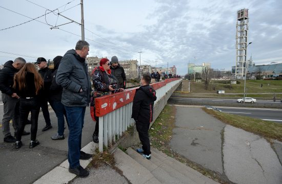 Beograd, 3. januara 2022 - U nekoliko gradova Srbije aktivisti ekoloskih udruzenja poceli su protestne blokade saobracajnica. Kako javljaju dopisnici Tanjuga, blokade su pocele tacno u 13 sati. FOTO TANJUG/ ZORAN ZESTIC/ bs