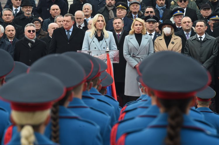 Svecani defile povodom proslave Dana Republike Srpske